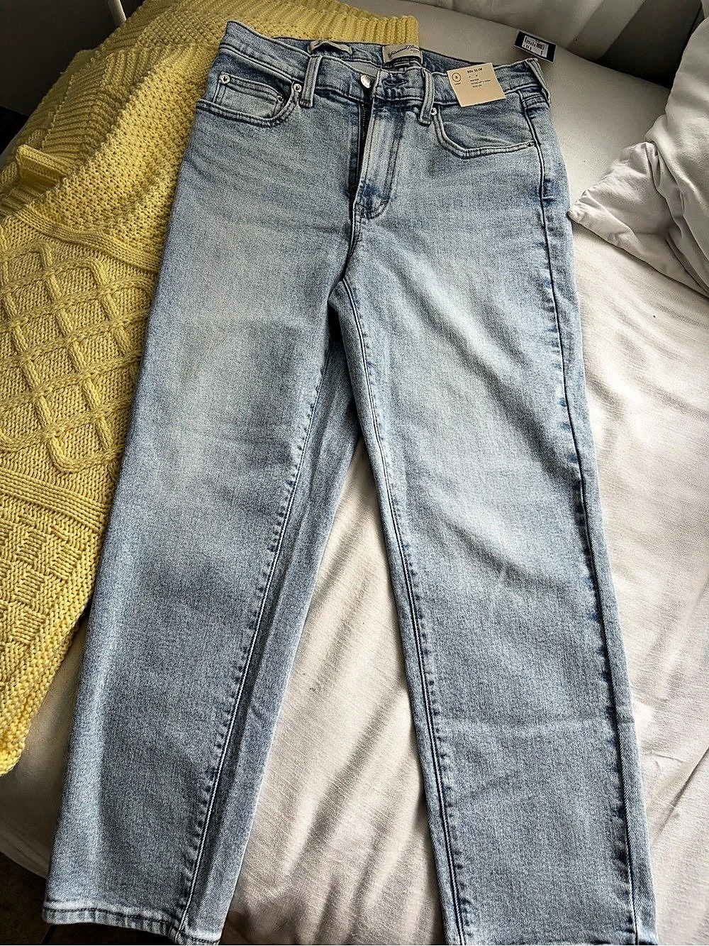 Universal Thread Mid Rise 80s Slim Straight Leg Jeans in Blue Size 8 Short NWT